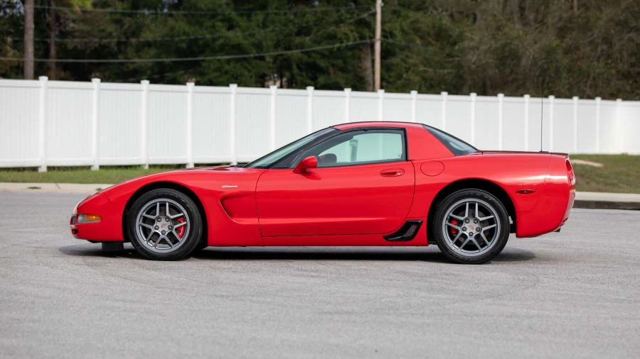 2001 Chevrolet Corvette C5 Z06 - Image 2 of 22