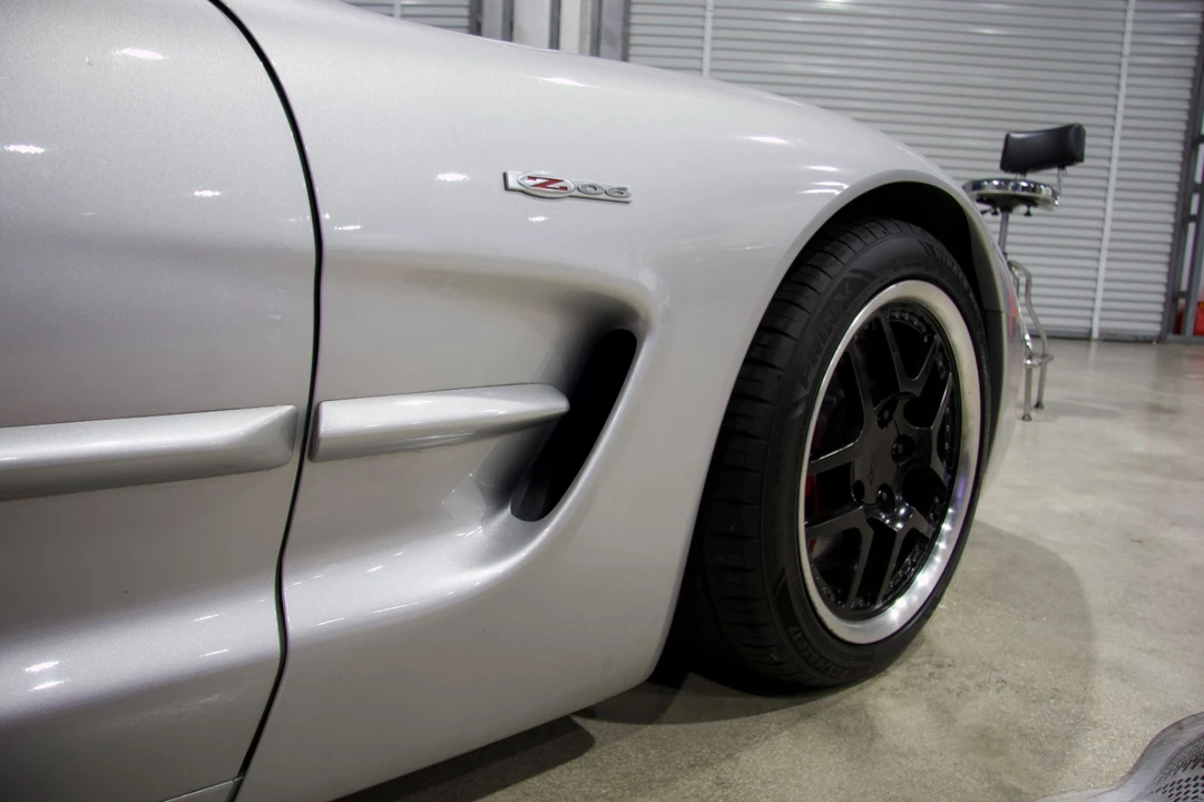 2001 Chevrolet Corvette C5 Z06 - Image 16 of 20