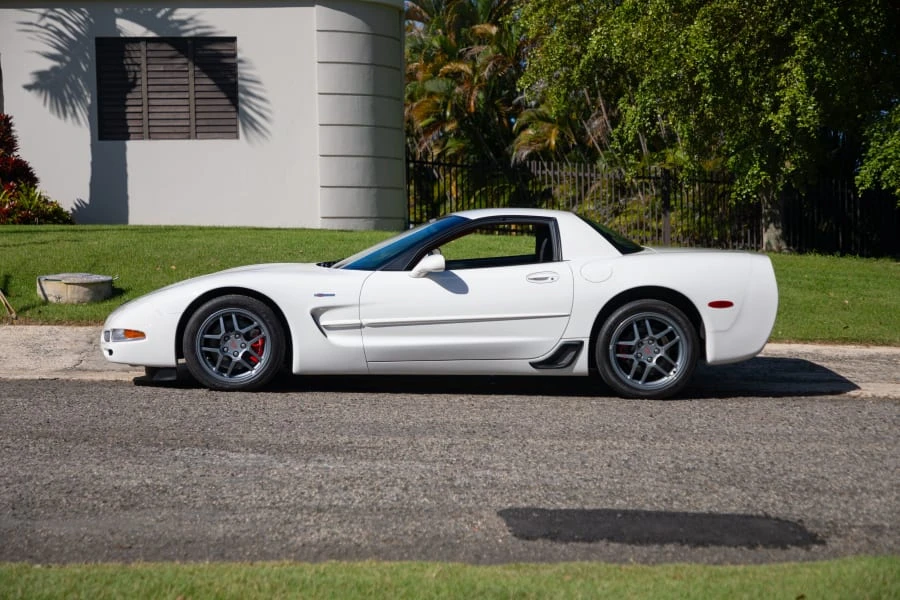 2001 Chevrolet Corvette C5 Z06 - Image 2 of 31