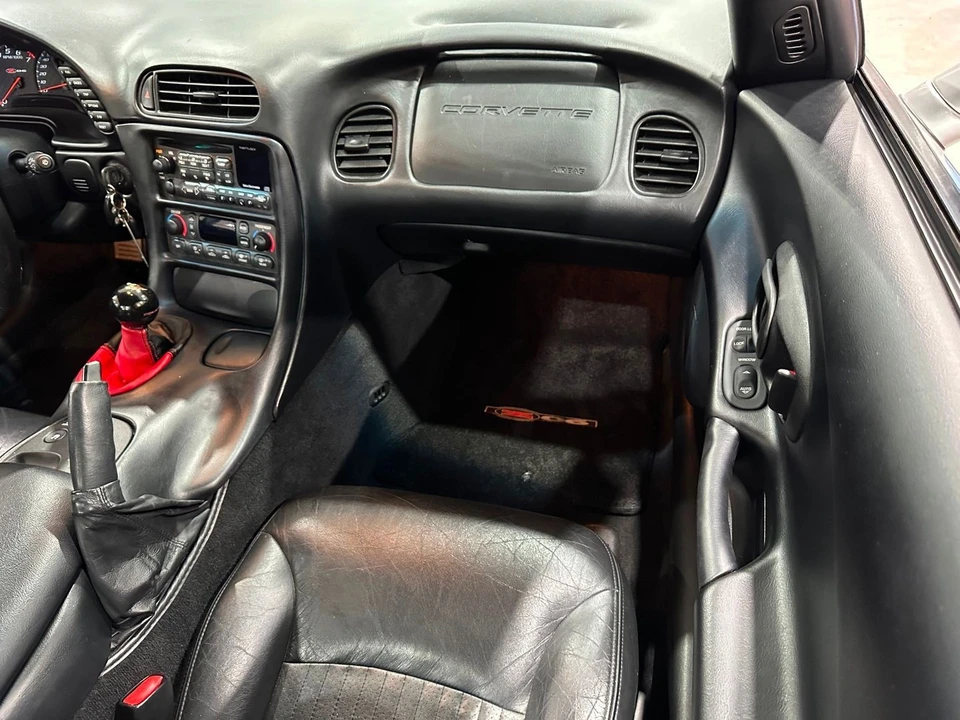 2001 Chevrolet Corvette C5 Z06 - Image 12 of 21