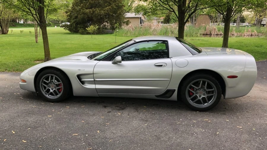 2001 Chevrolet Corvette C5 Z06 - Image 2 of 25