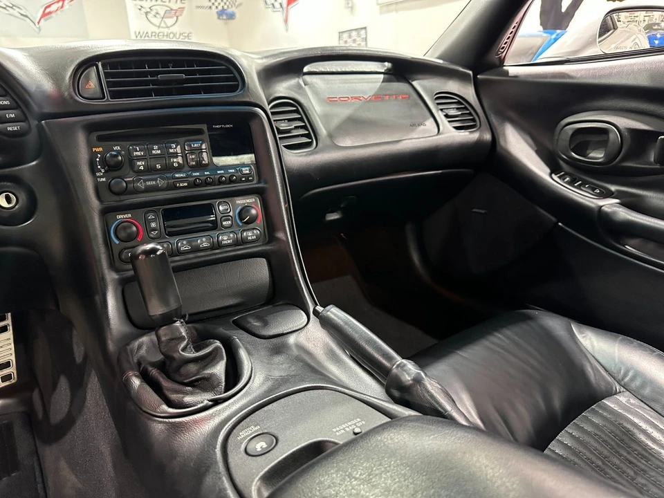 2001 Chevrolet Corvette C5 Z06 - Image 16 of 21
