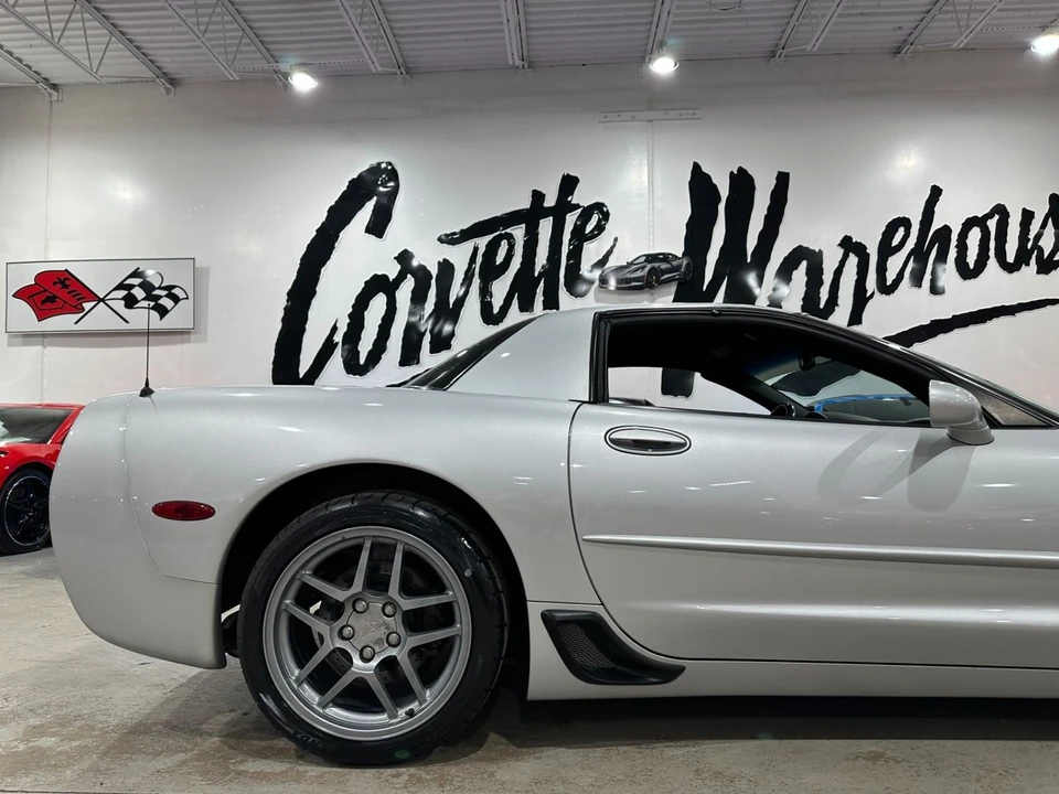 2001 Chevrolet Corvette C5 Z06 - Image 5 of 21