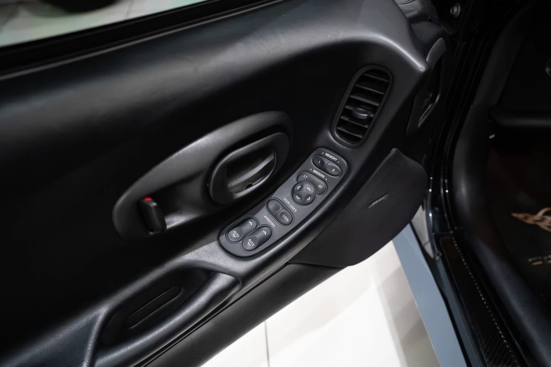2001 Chevrolet Corvette C5 Z06 - Image 6 of 21
