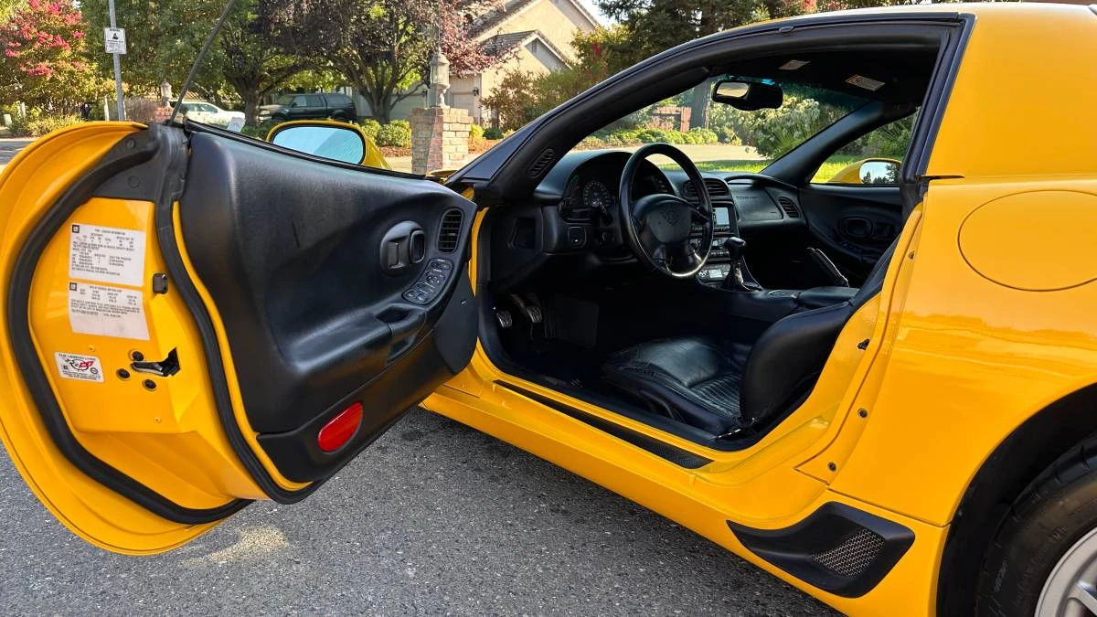 2001 Chevrolet Corvette C5 Z06 - Image 14 of 23