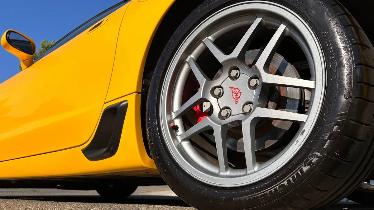 2001 Chevrolet Corvette C5 Z06 - Image 10 of 23