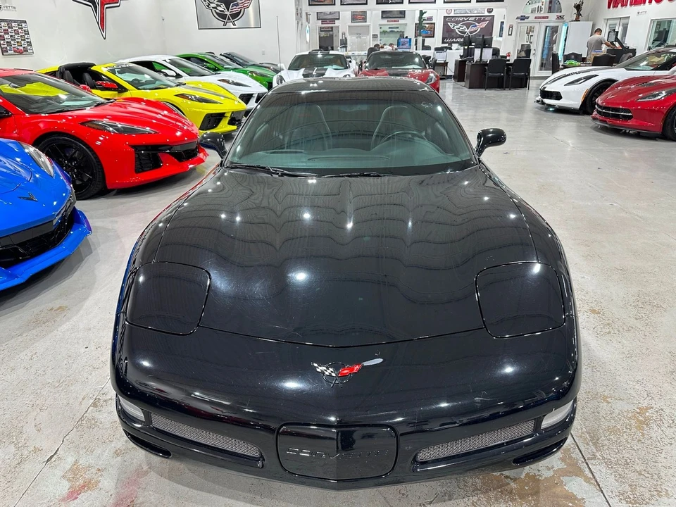 2001 Chevrolet - Image 18 of 21