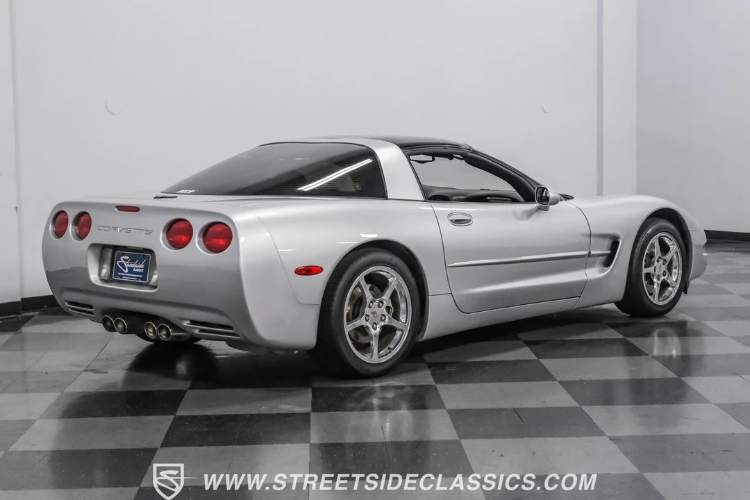 2001 Chevrolet Corvette C5 - Image 12 of 12