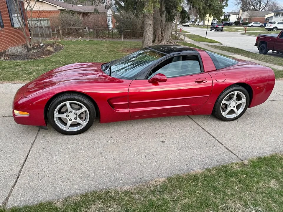 2001 Chevrolet Corvette C5 - Image 1 of 7