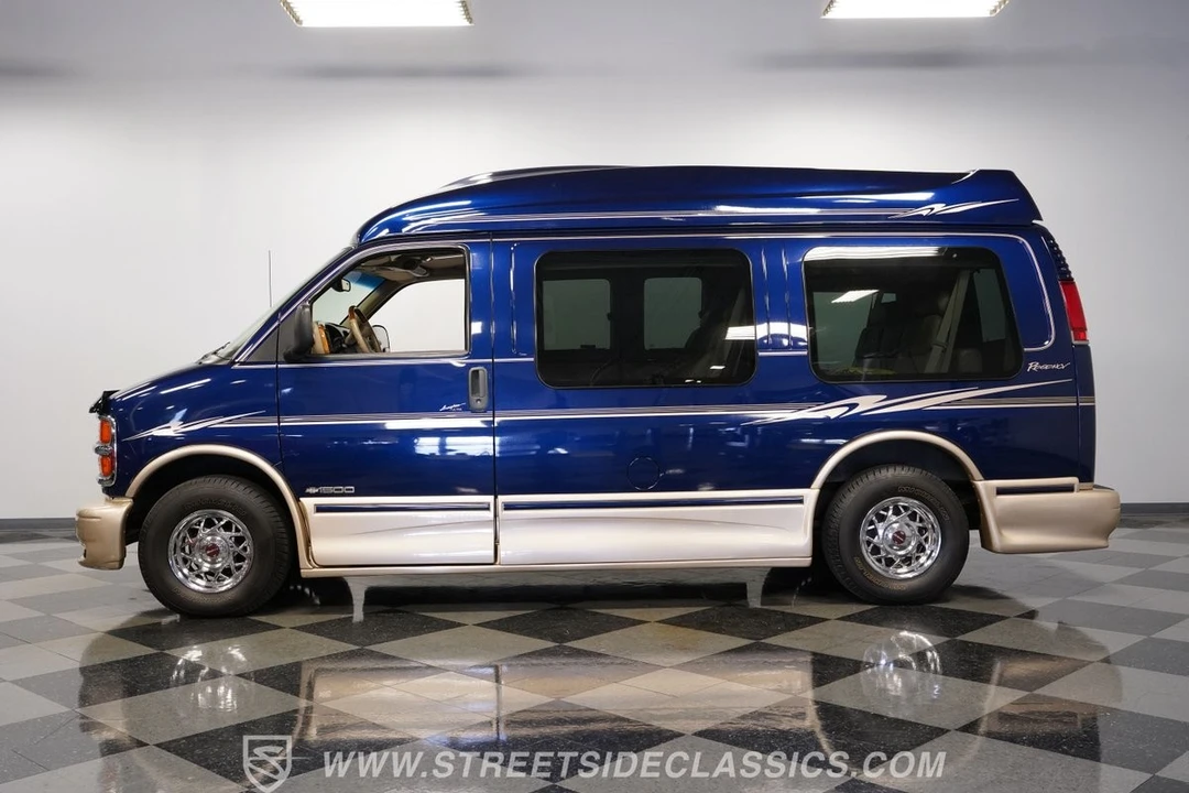 2001 Chevrolet Express - Image 9 of 12