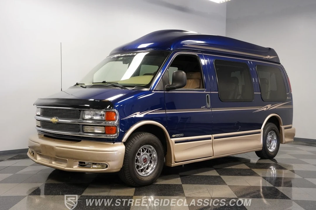2001 Chevrolet Express - Image 7 of 12