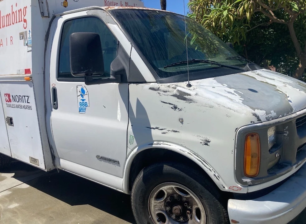 2001 Chevrolet Express - Image 5 of 15