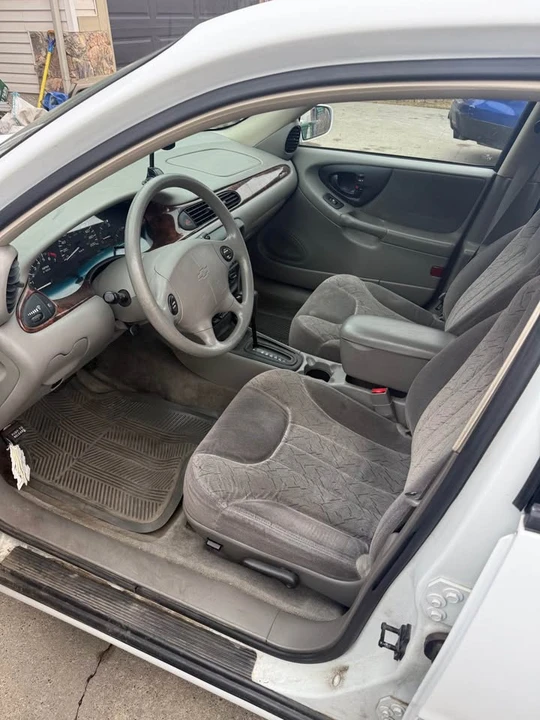 2001 Chevrolet Malibu - Image 7 of 9