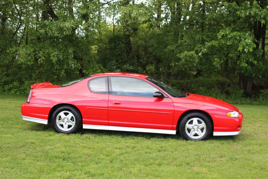 2001 Chevrolet Monte Carlo 6th Gen - Image 2 of 5