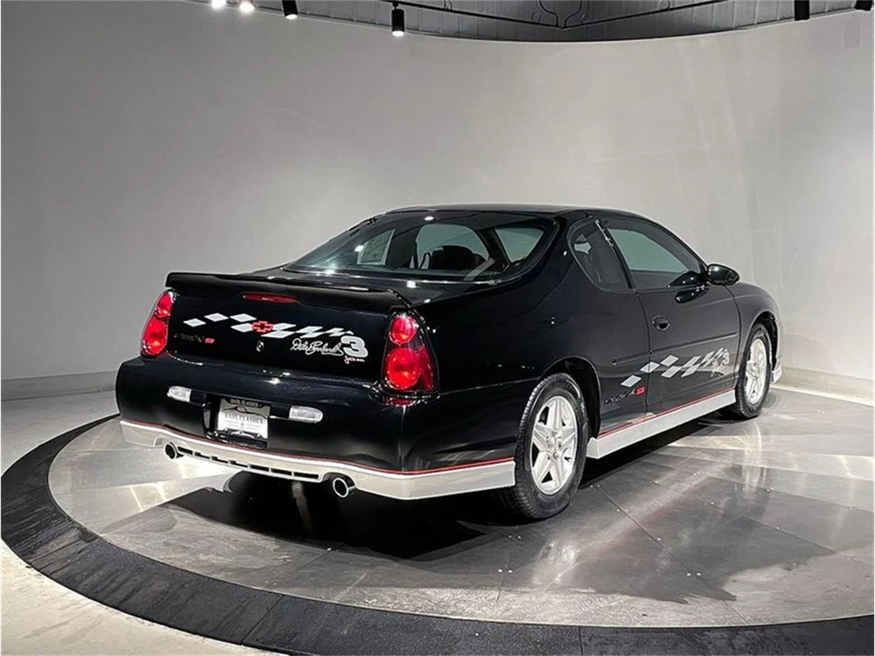 2001 Chevrolet Monte Carlo 6th Gen - Image 5 of 31