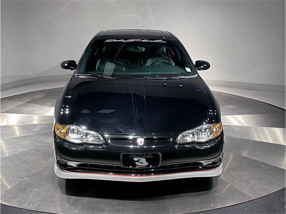 2001 Chevrolet Monte Carlo 6th Gen - Image 18 of 31