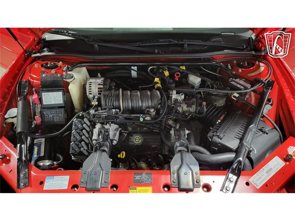 2001 Chevrolet Monte Carlo 6th Gen - Image 10 of 31