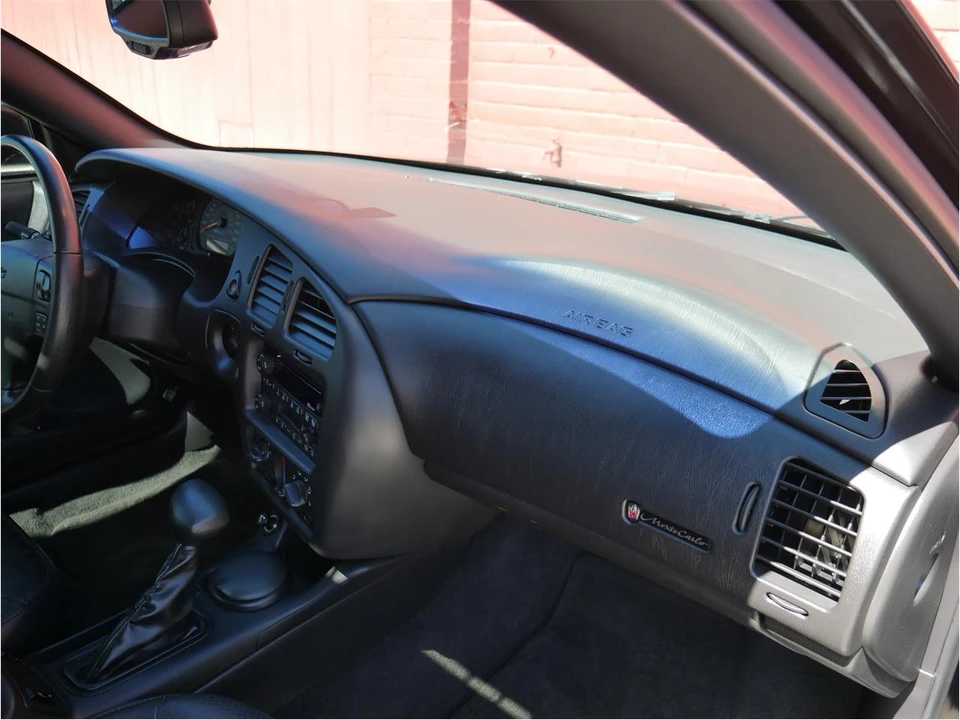 2001 Chevrolet Monte Carlo 6th Gen - Image 20 of 31