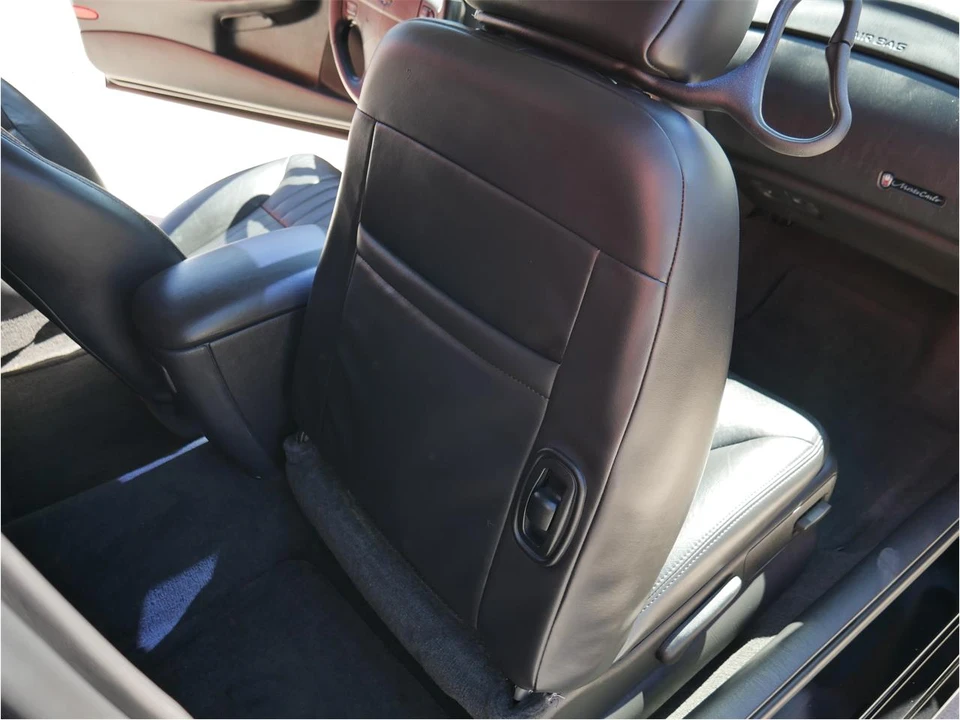 2001 Chevrolet Monte Carlo 6th Gen - Image 25 of 31