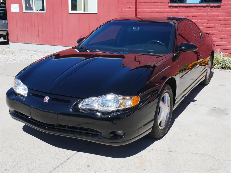 2001 Chevrolet Monte Carlo 6th Gen - Image 2 of 31