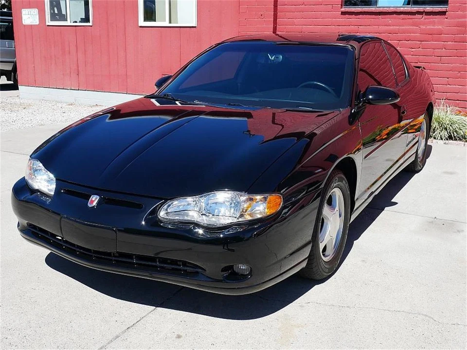 2001 Chevrolet Monte Carlo 6th Gen - Image 2 of 31