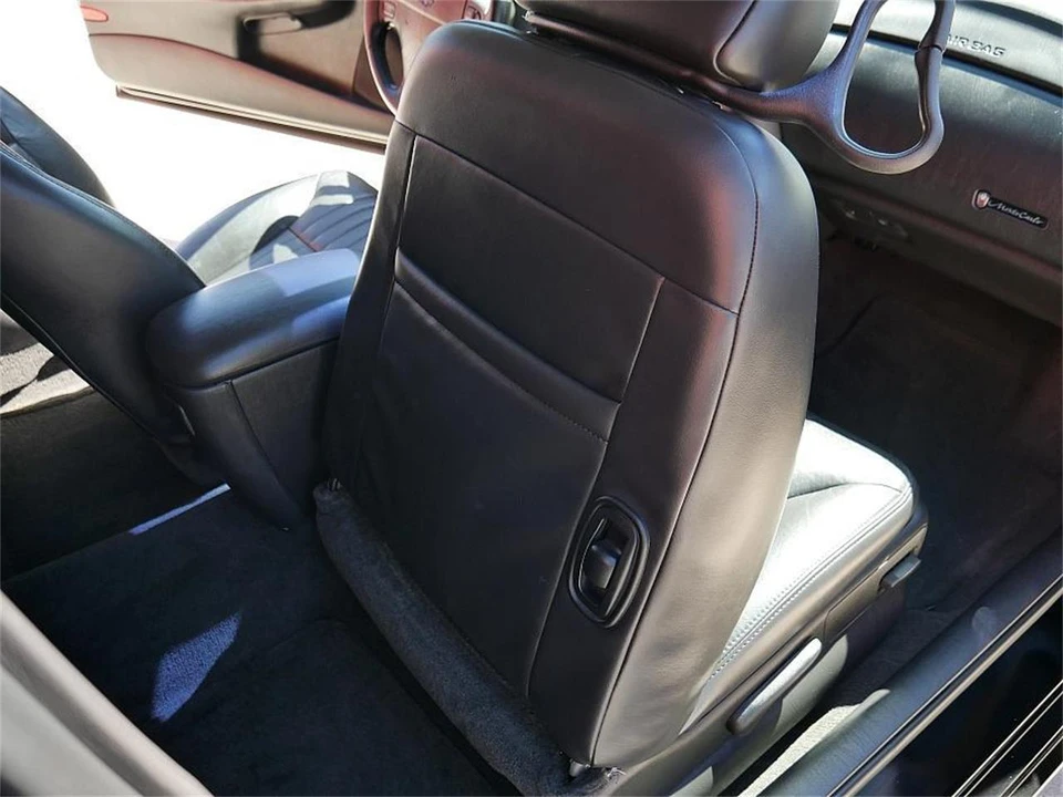 2001 Chevrolet Monte Carlo 6th Gen - Image 25 of 31