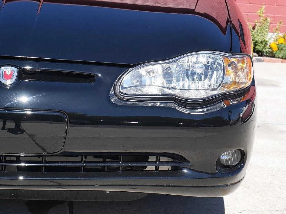 2001 Chevrolet Monte Carlo 6th Gen - Image 5 of 31