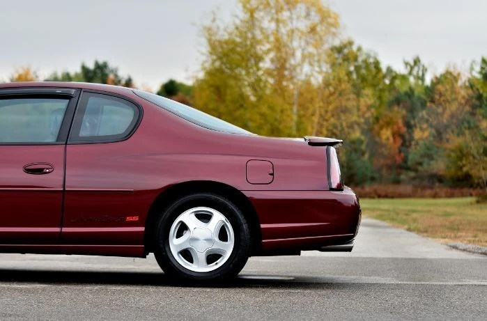 2001 Chevrolet Monte Carlo 6th Gen - Image 4 of 21