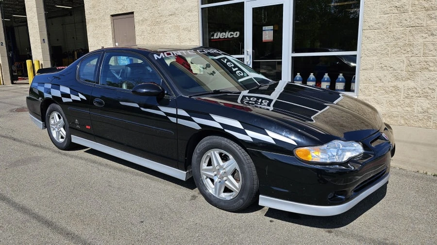 2001 Chevrolet Monte Carlo 6th Gen - Image 3 of 11