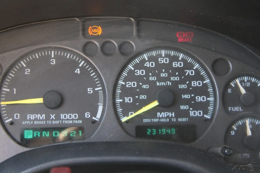 2001 Chevrolet S-10 Blazer 2nd Gen - Image 17 of 21