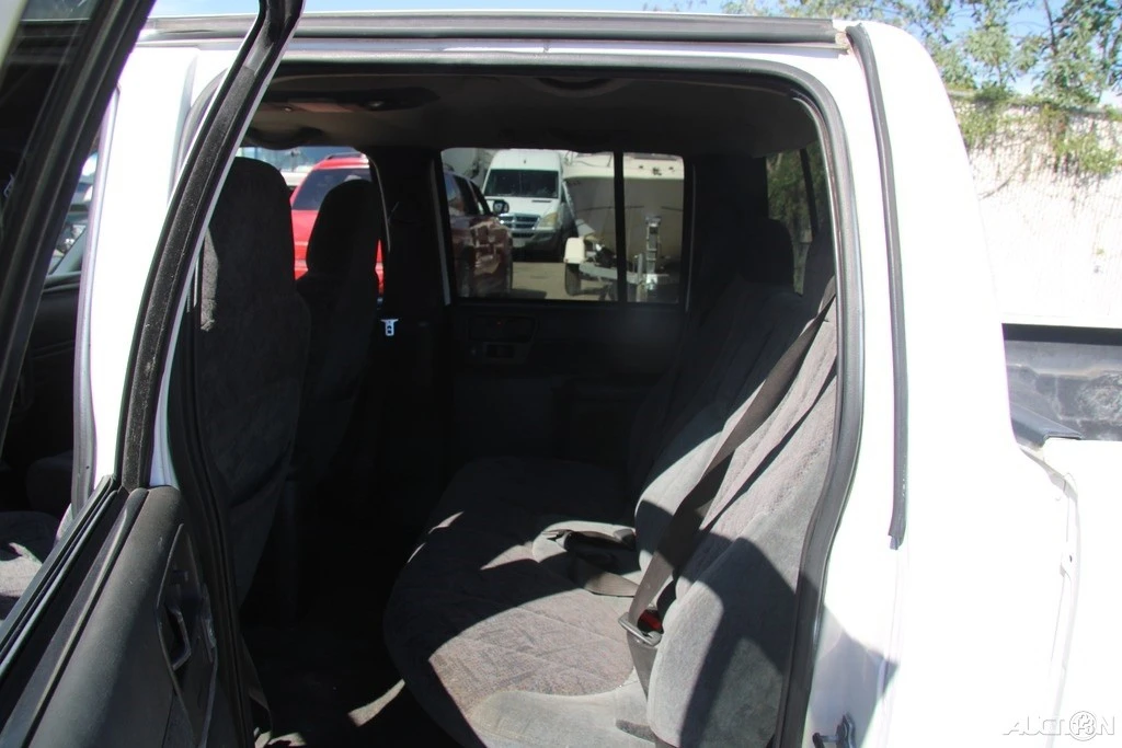 2001 Chevrolet S-10 Blazer 2nd Gen - Image 21 of 21