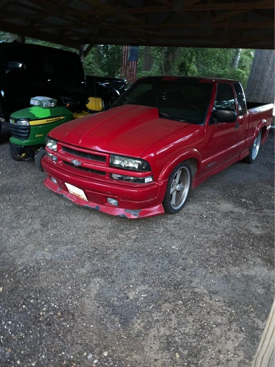 2001 Chevrolet S-10 - Image 3 of 7