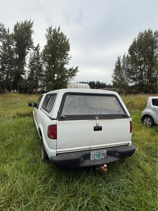 2001 Chevrolet S-10 Blazer 2nd Gen - Image 3 of 5