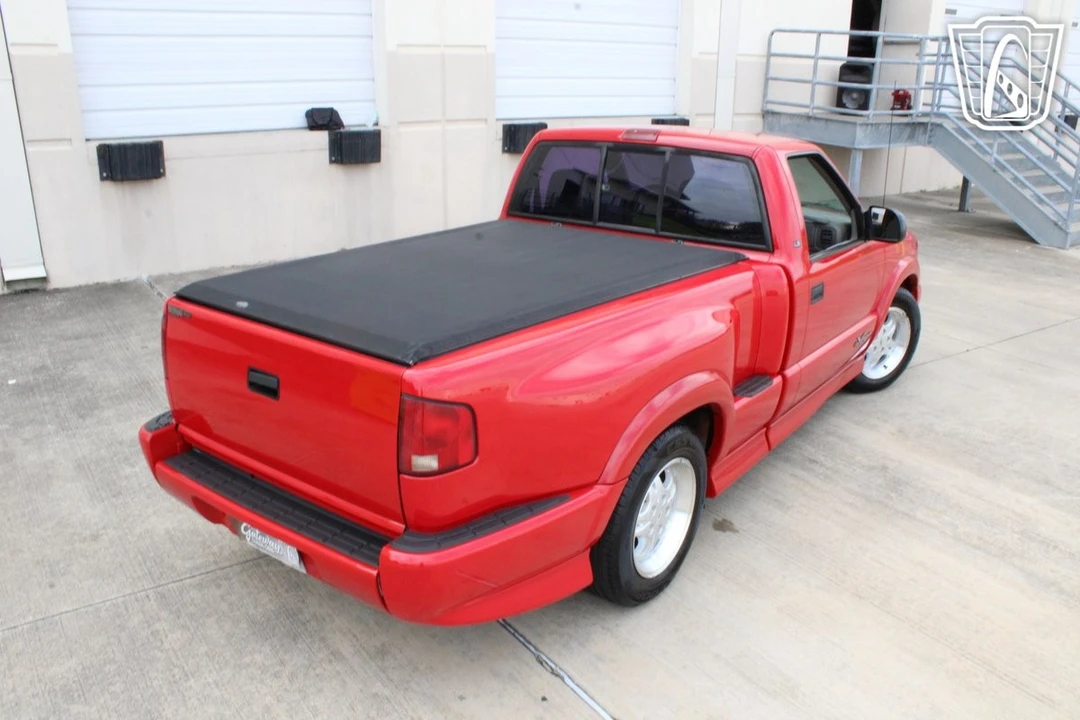 2001 Chevrolet S-10 - Image 12 of 12