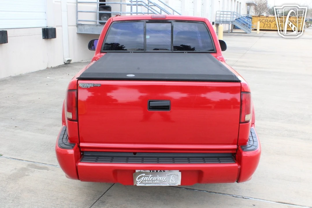 2001 Chevrolet S-10 - Image 10 of 12