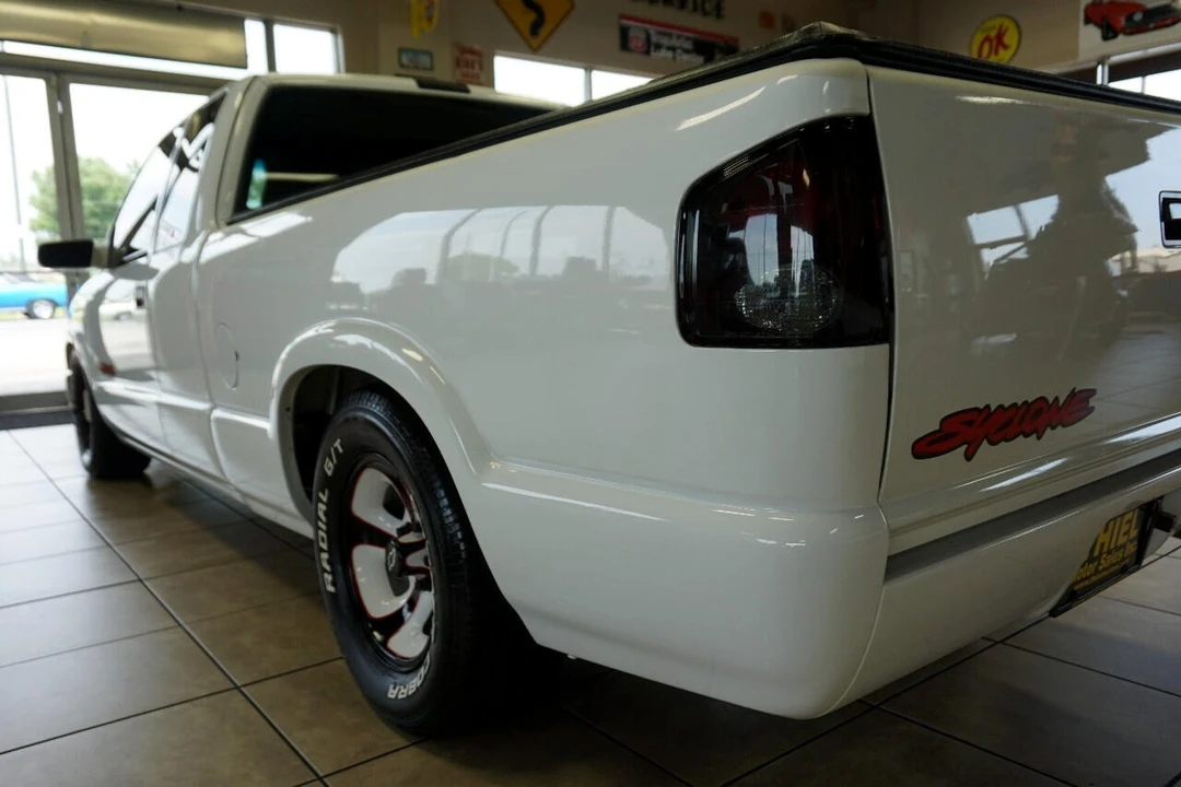 2001 Chevrolet S-10 - Image 18 of 21
