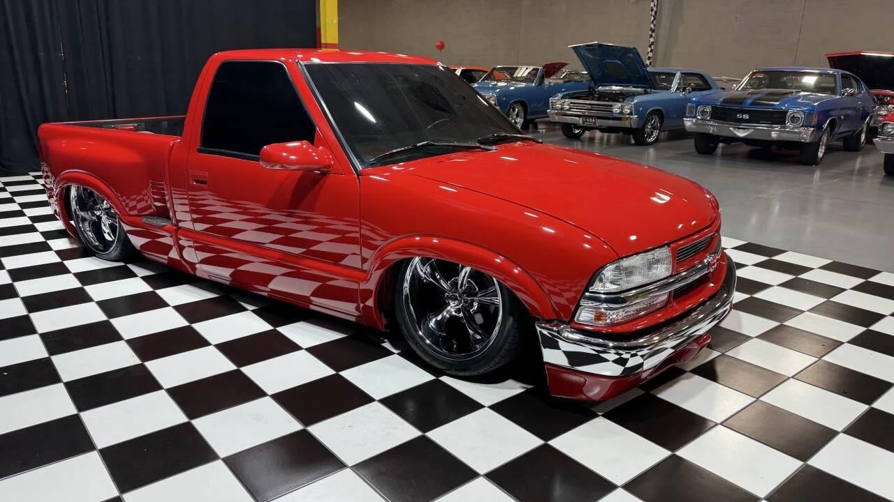 2001 Chevrolet S-10 - Image 15 of 21