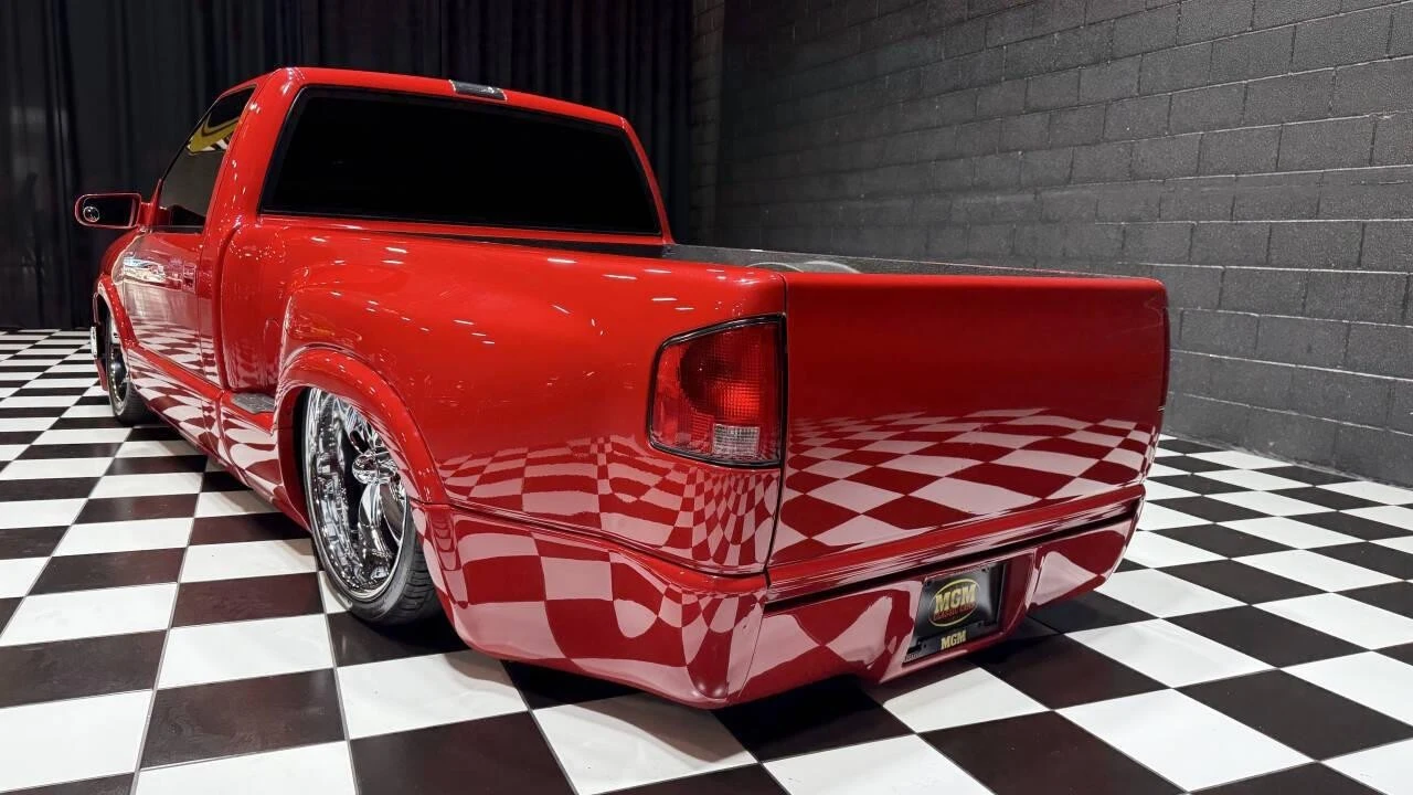 2001 Chevrolet S-10 - Image 19 of 21
