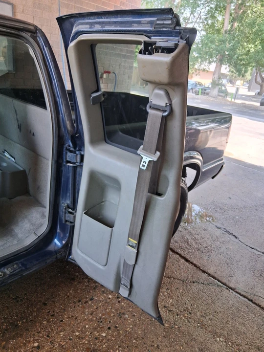 2001 Chevrolet S-10 - Image 11 of 12