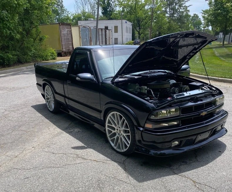2001 Chevrolet S-10 - Image 6 of 9