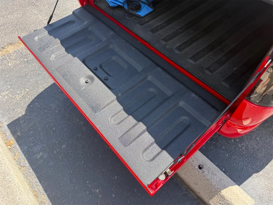 2001 Chevrolet S-10 - Image 19 of 31