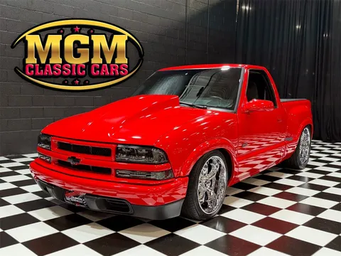 2001 Chevrolet S10 Custom