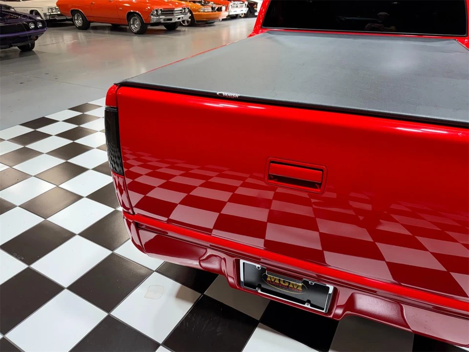 2001 Chevrolet S-10 - Image 23 of 31