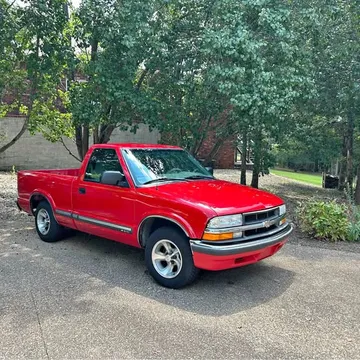 2001 Chevrolet S10 Crew Cab LS Short Bed