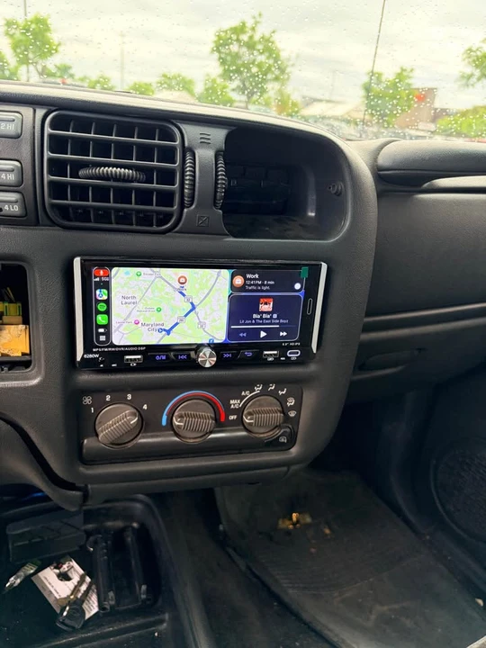 2001 Chevrolet S-10 - Image 6 of 10