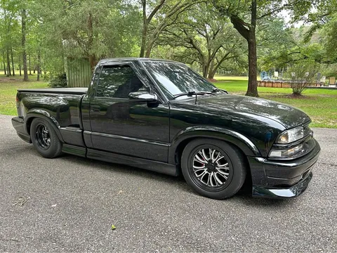 2001 Chevrolet S10 Extreme Extended Cab Pickup