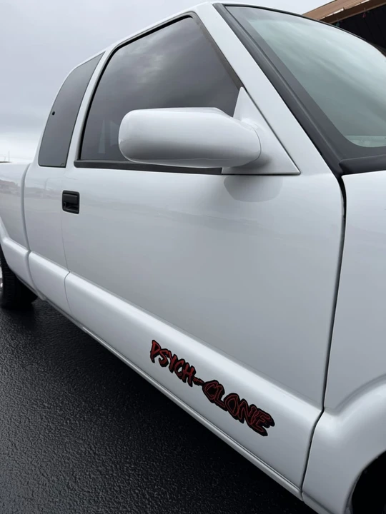 2001 Chevrolet S-10 - Image 20 of 31