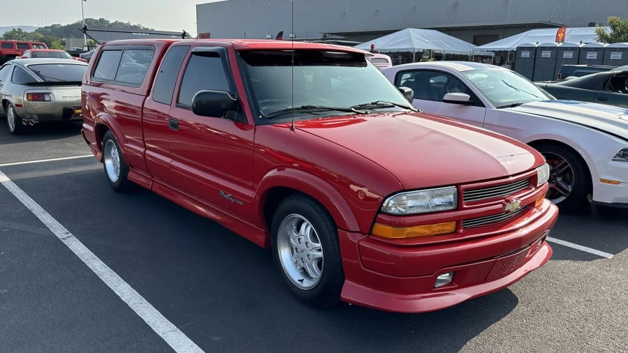 2001 Chevrolet S-10 - Image 3 of 6