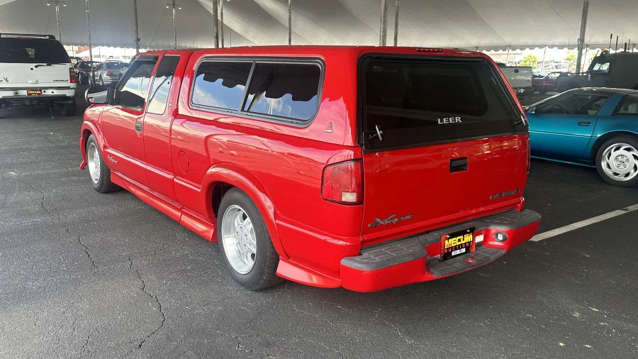 2001 Chevrolet S-10 - Image 4 of 6