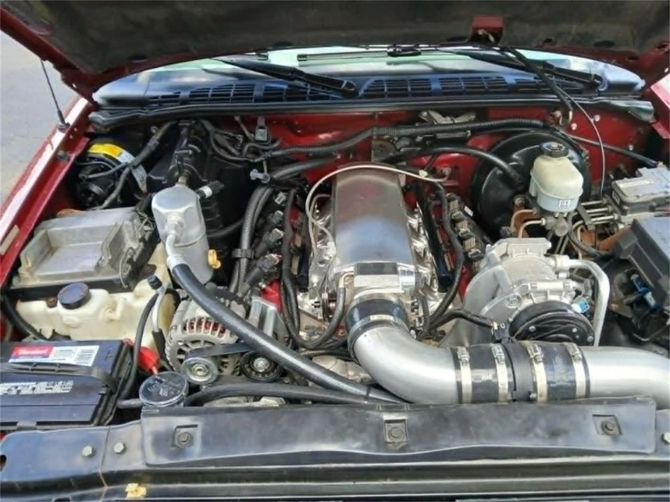 2001 Chevrolet S-10 - Image 8 of 10